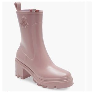 NIB $550 Moncler Loftgrip Block Heel Rain Boot 11US / 41EU, PINK!